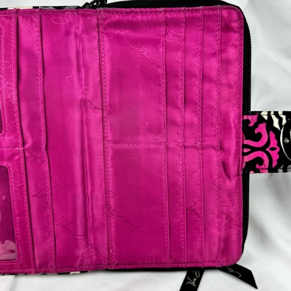 Vera Bradley Zip around Turn Lock Wallet - Northern Lights- Good Condition - Picture 12 of 16